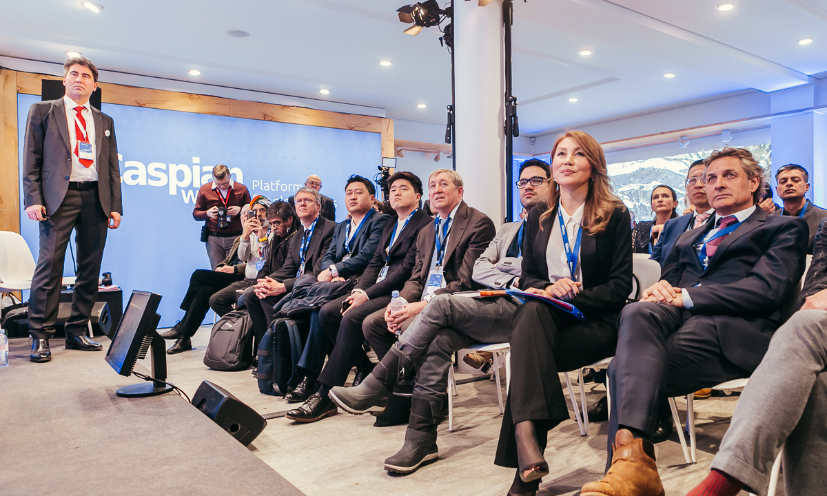 Asgardia | Leon Shpilsky, Minister of Finance of Asgardia, delivers his presentation on Caspian Week in Davos 2019