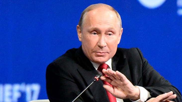 Putin expresses condolences after Russian plane crash and orders open investigation