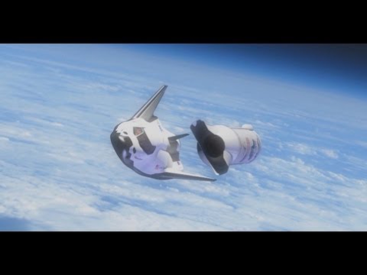SpaceX Starship and Von Braun floating Space Station