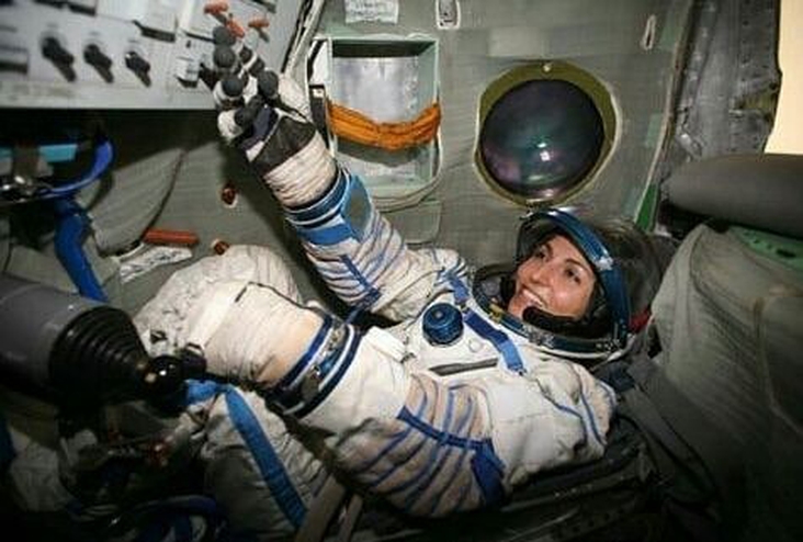 نخستین زن گردشگر فضایی