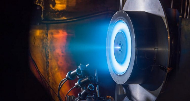X3 Hall thruster : a Record-Breaking Test of a Revolutionary Ion Engine