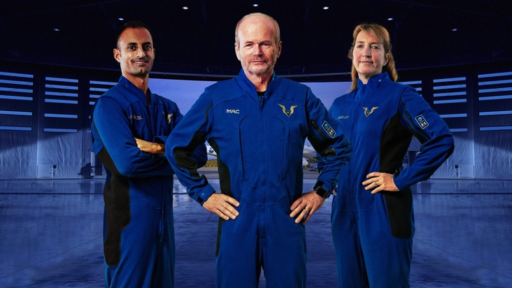 Under Armour designs pilots' spacesuits for Virgin Galactic's first commercial spaceflight