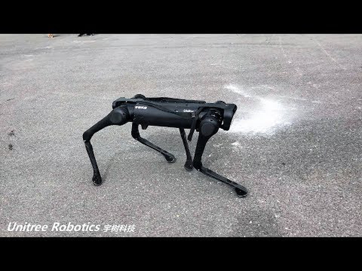 Китайцы скопировали робота Boston Dynamics и научили его делать сальто.  [ВИДЕО]